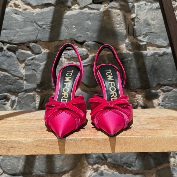 Tom Ford Fuchsia Satin Velvet Bow Pumps - Picture 2 of 12